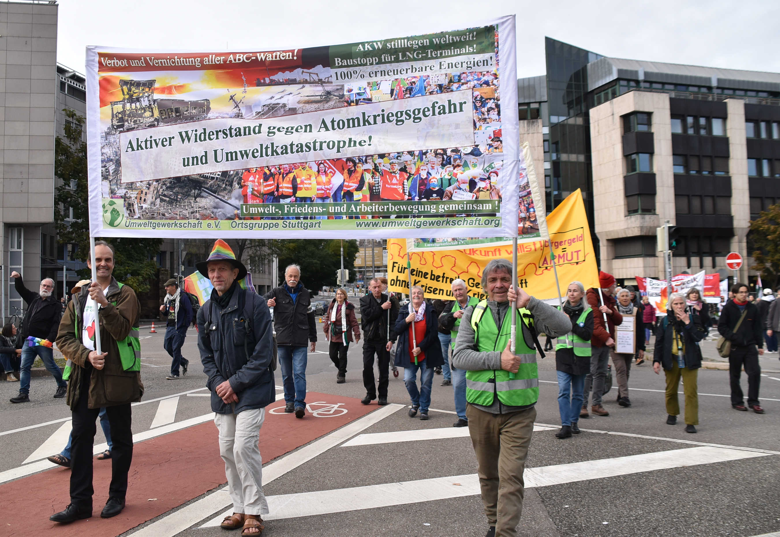 Stuttgart UG bei 3.10.25 Friedensdemo 05