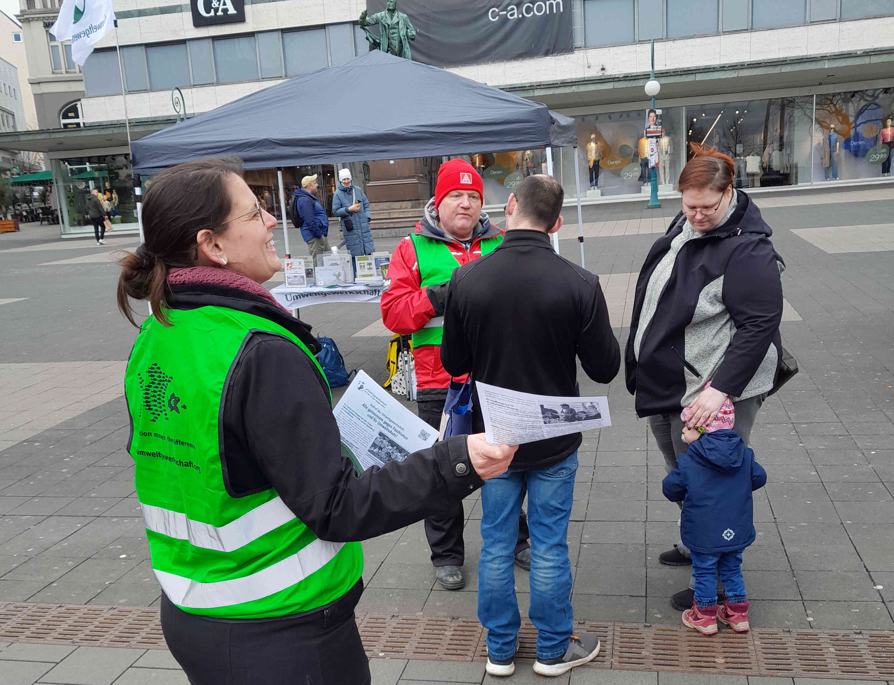 UG Infostand Kassel03 20250301