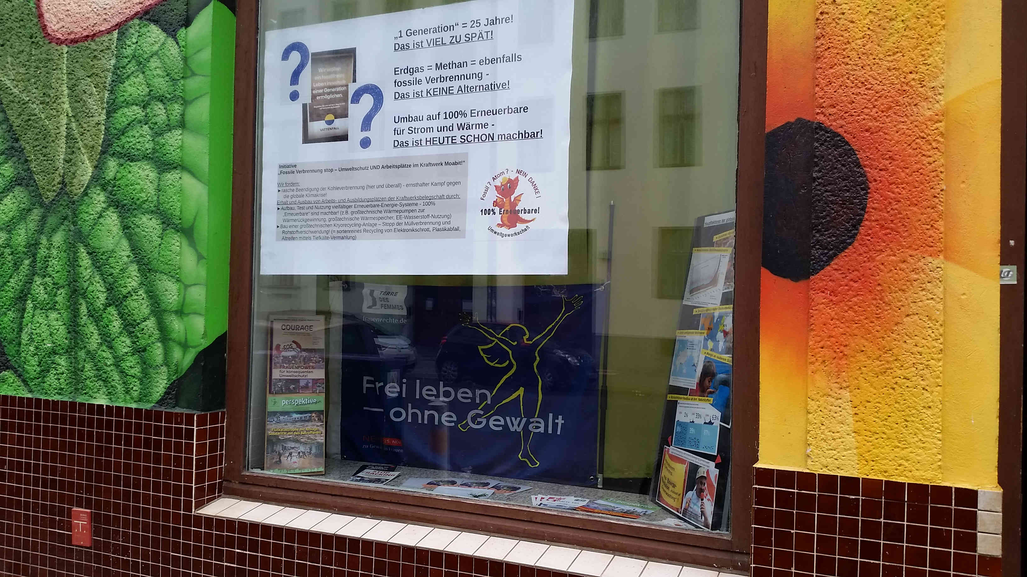 UG Büro Schaufenster Tag gege Gewalt an Frauen2021